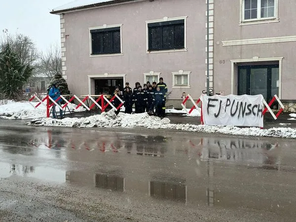 Feuerwehrjugend Punschstand 2023